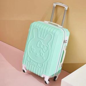 Glamorous Getaways: Fashionable Girls' Travel Set with Integrated Beauty