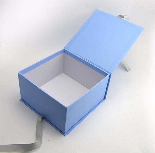 Custom design gradient color luxury paper packaging gift box with lid,Paper Flower Box Florist Bouquet Box Packaging Ros