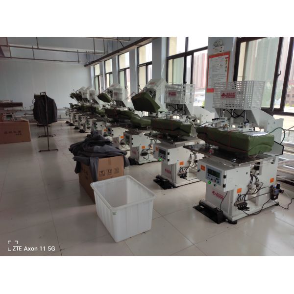 Touch Screen Plc Commercial Laundry Pressing Equipment Iso 9001