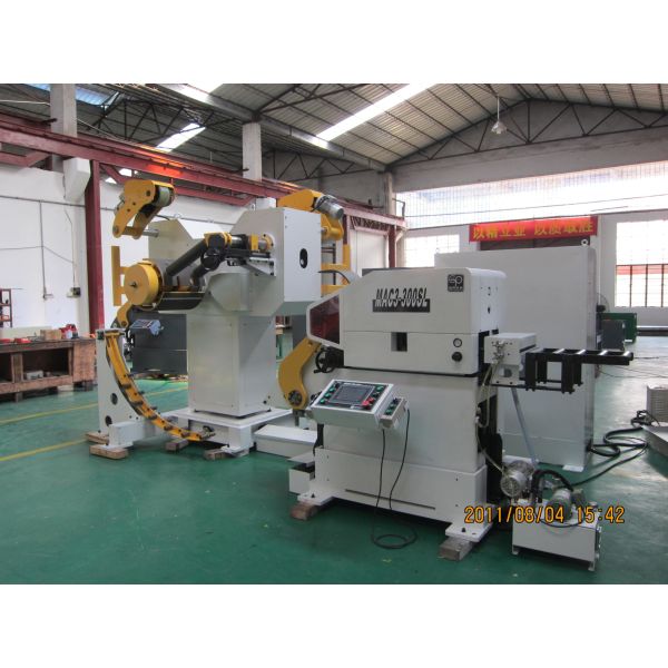 Fully Automatic Galvanized Sheet Metal 3 in 1 Straightening Flattening Roll Feeder Machine