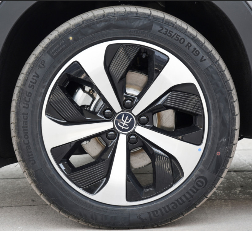 BYD Song Plus EV 2021 DM-I 110KM Flagship Version Hybrid Compact SUV E-CVT