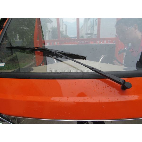 32Ah Storage Battery Heavy Duty Closed Cabin Adult Tricycle with Keel 40*100mm Frame