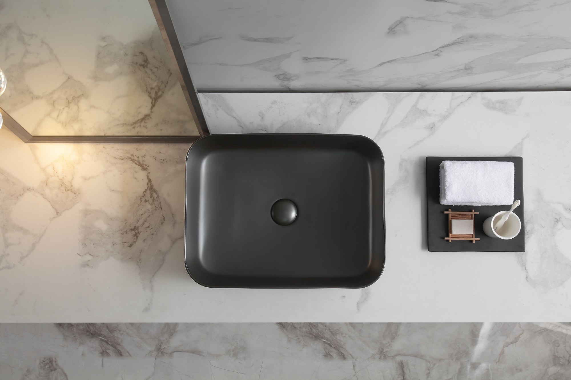 China Rectangular Sanitary Ware Basin Countertop Ceramic Washing Basin on sale